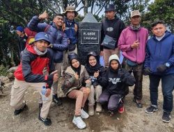 15 Pemandu Wisata Adventure Aceh Dilatih di Gunung Gede Jawa Barat