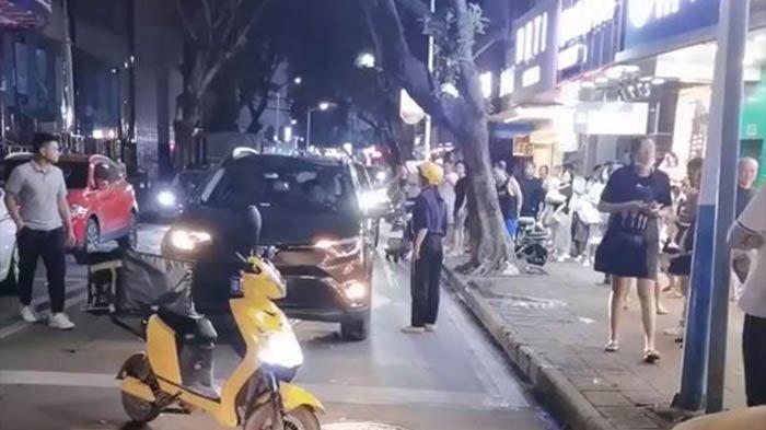 Suami Dapati Istrinya Selingkuh dalam Mobil Dini Hari, Begini Reaksinya Saat Lihat Pemandangan Ini