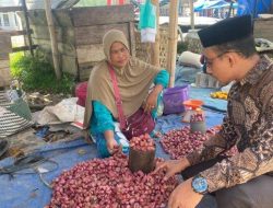 Haji Uma Pantau Kenaikan Harga Bahan Pokok di Gayo Lues