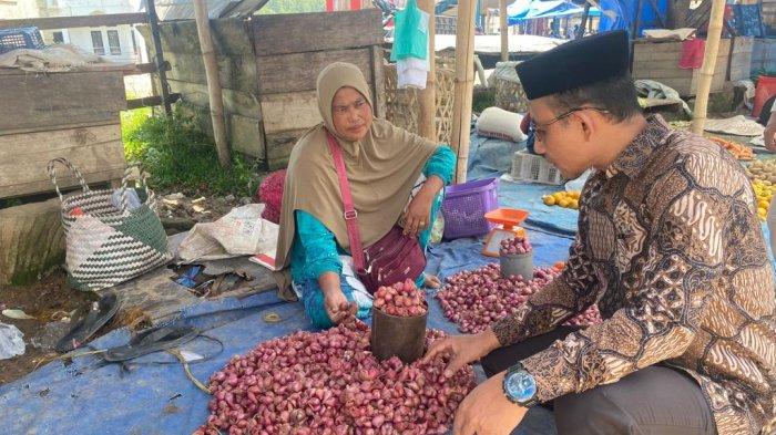 Haji Uma Pantau Kenaikan Harga Bahan Pokok di Gayo Lues