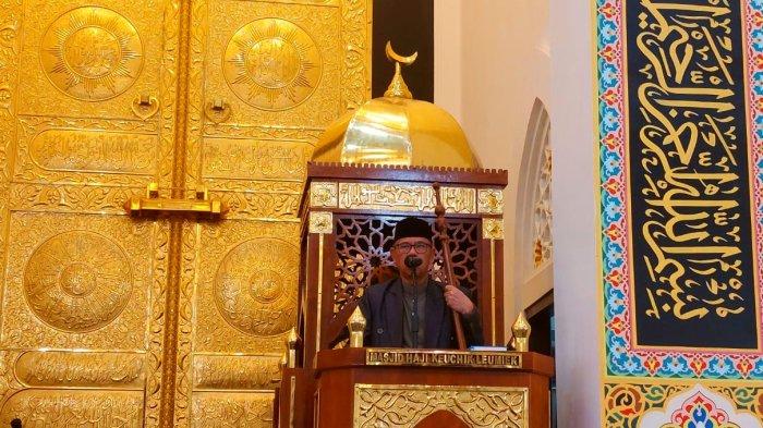 Jangan Putus Asa, Pintu Taubat Allah Selalu Terbuka, Khutbah Jumat di Masjid HKL Banda Aceh