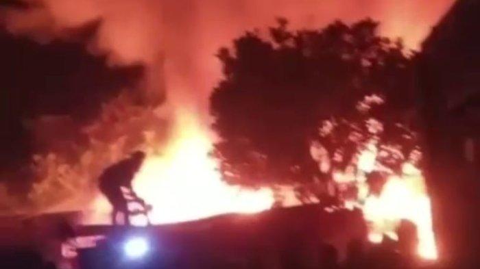 Kebakaran Kembali Landa Pondok Baru, Bener Meriah, Dua Rumah Diamuk Api, Satu Hangus Terbakar