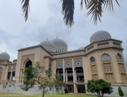 Malam Ini, Ketua MPU Isi Ceramah Tarawih di Masjid Agung Islamic Center Lhokseumawe