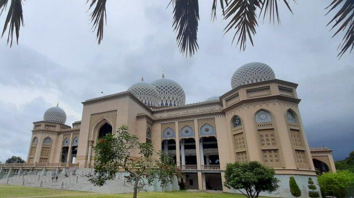 Malam Ini, Ketua MPU Isi Ceramah Tarawih di Masjid Agung Islamic Center Lhokseumawe