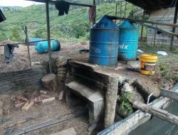 Mengintip Pembuatan Minyak Serai Wangi di Aceh Tengah