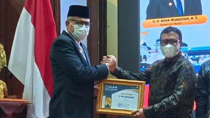 PT Mifa Terima Penghargaan Pelaksana Program TJSLP/ CSR Terbaik Se-Aceh