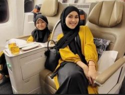 Ayu Ting Ting Jalani Ibadah Umrah Bersama Keluarga juga Ajak Anaknya Bilqis, Minta Doa Jodoh Terbaik