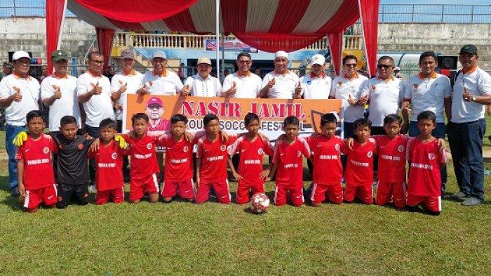 Nasir Djamil Buka Turnamen NJ Youth Soccer Festival di Stadion Langsa, Peserta Dapat Uang Transport