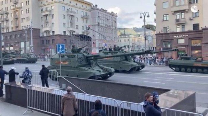 Pamer Kekuatan Militer,  Rusia Gelar Latihan Parade Hari Kemenangan pada 9 Mei