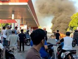 Panther Terbakar di SPBU Batoh Gegara Salah Isi BBM