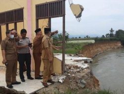 Begini Langkah BPBD Agara Tangani Kerusakan SDN Lawe Serke Dampak Abrasi Sungai Alas