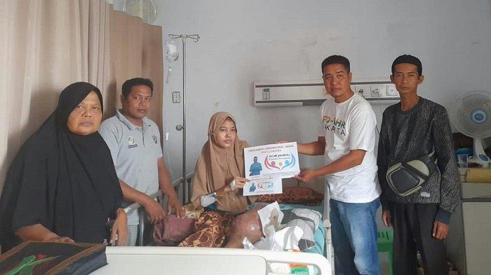 FD-LHR Berikan Bantuan untuk Warga Trumon Timur yang Menderita Tumor