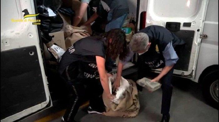 Italia Sita 4 Ton Kokain dari Kolombia, Polisi Sempat Menyamar Sebagai Pembeli