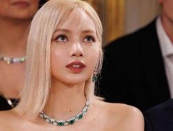 Tampil Tanpa Poni di Acara Bvlgari, Idol K-Pop Lisa Blackpink Diduga Terima Honor Fantastis