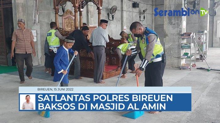 VIDEO Satlantas Polres Bireuen Bakti Sosial di Masjid Al Amin